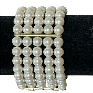 Vintage fashion multi-strand pearl bracelet
